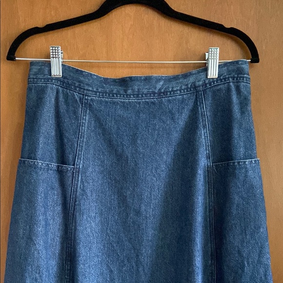 A-line denim skirt - Picture 2 of 4